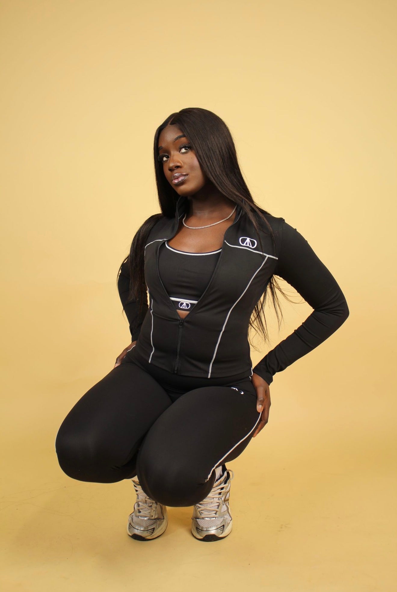 oda women's onyx set