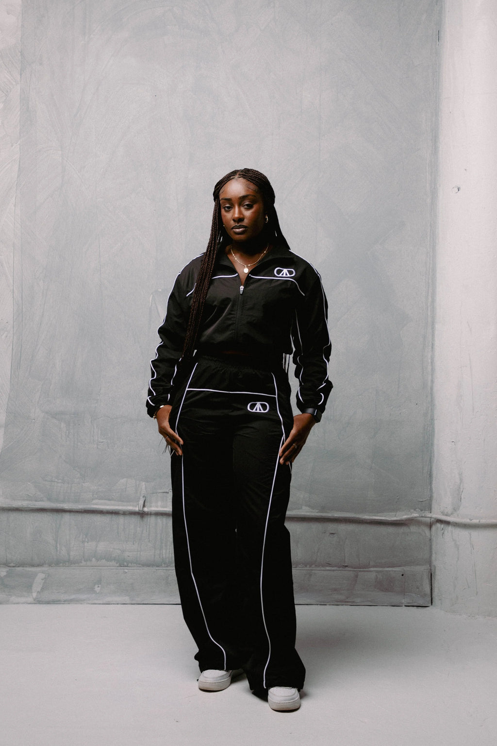 oda onyx track pants