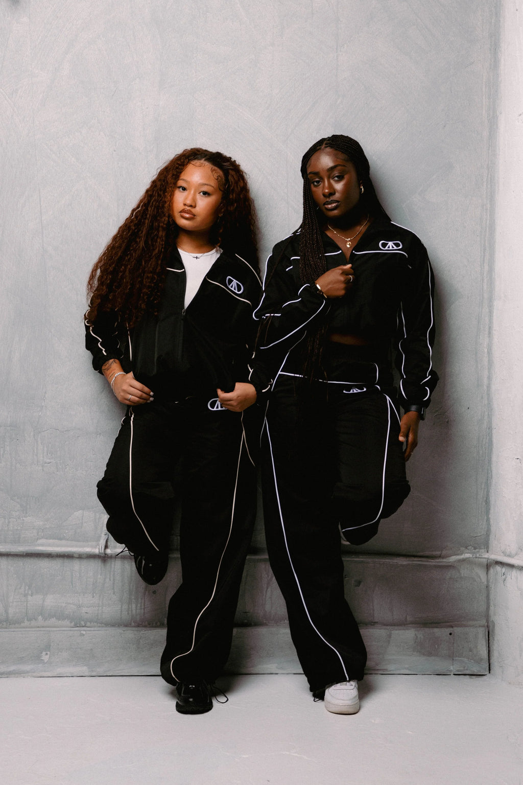 oda onyx track pants