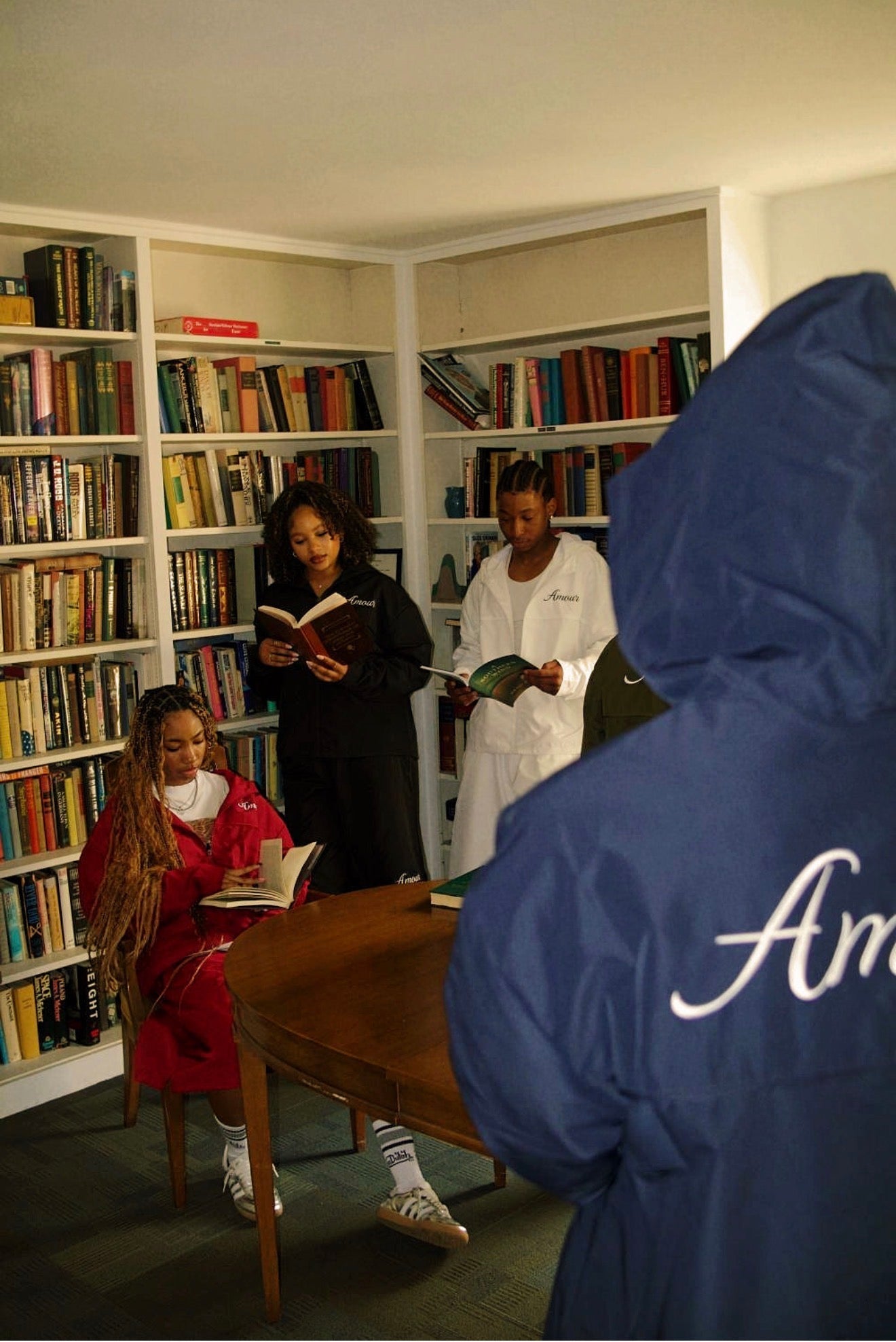 amour navy hoodie & short set