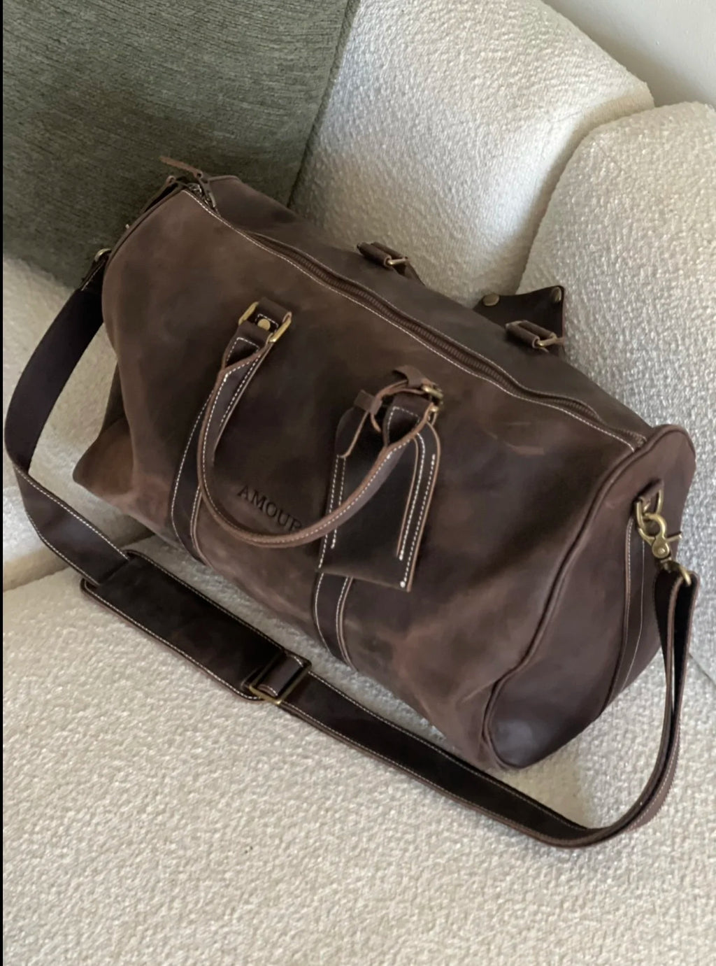 amour leather weekend bag